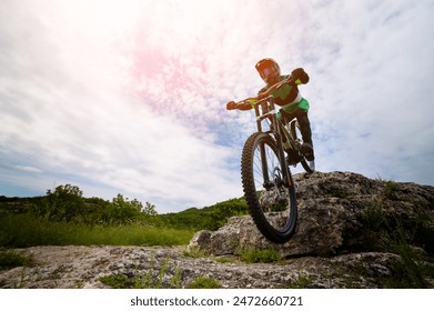 如何在Firestick上轻松观看F1 TV直播赛事